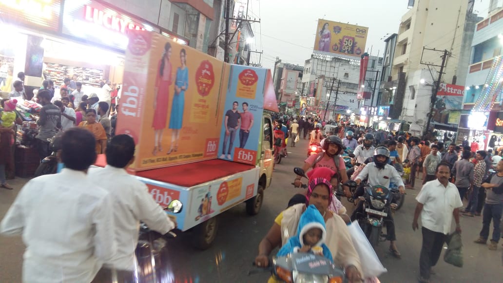 roadshowvehicles-1