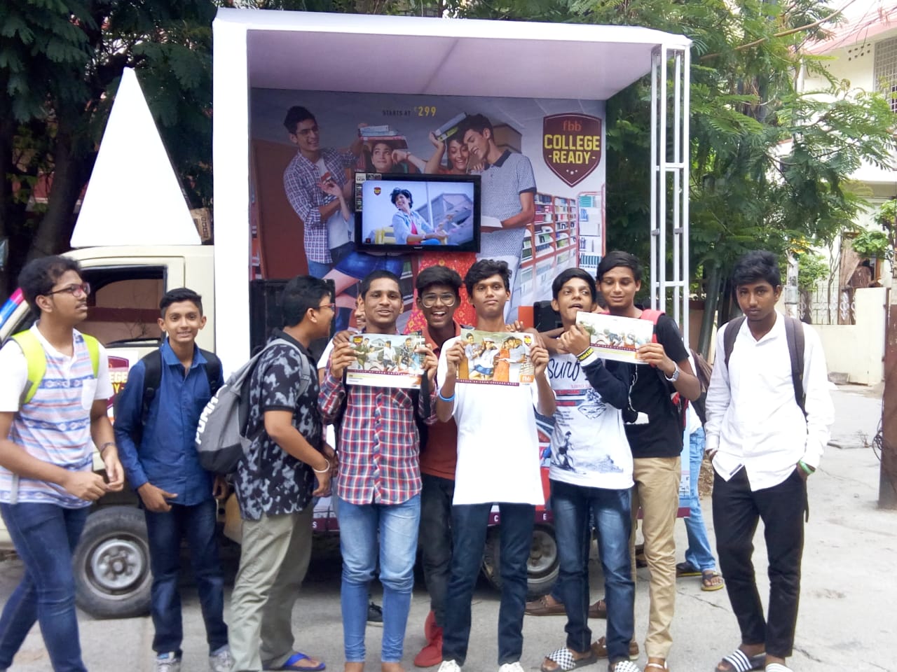 roadshowvehicles-1